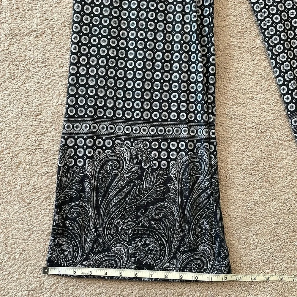Faded Glory medium stretchy pants - Picture 3 of 9